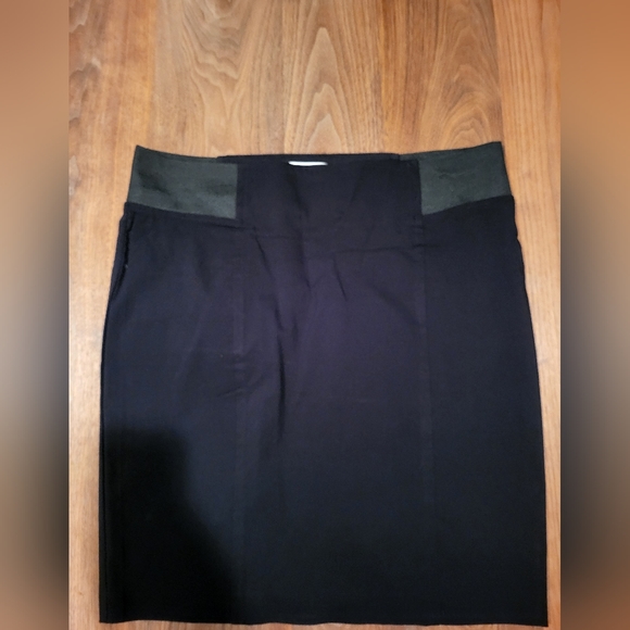 Ricki's skirt - Picture 1 of 3